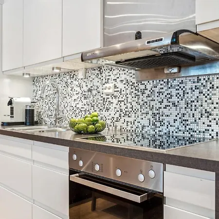 Stille Med Topp Beliggenhet I Sentrum